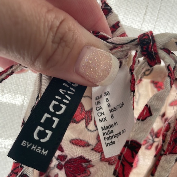 Divided Romper - Picture 5 of 5